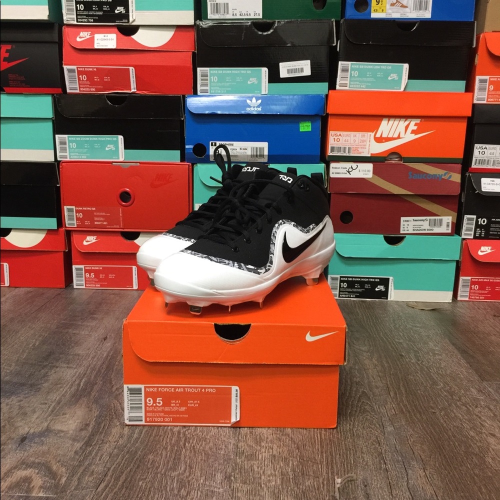Nike Force Air Trout 4 PRO